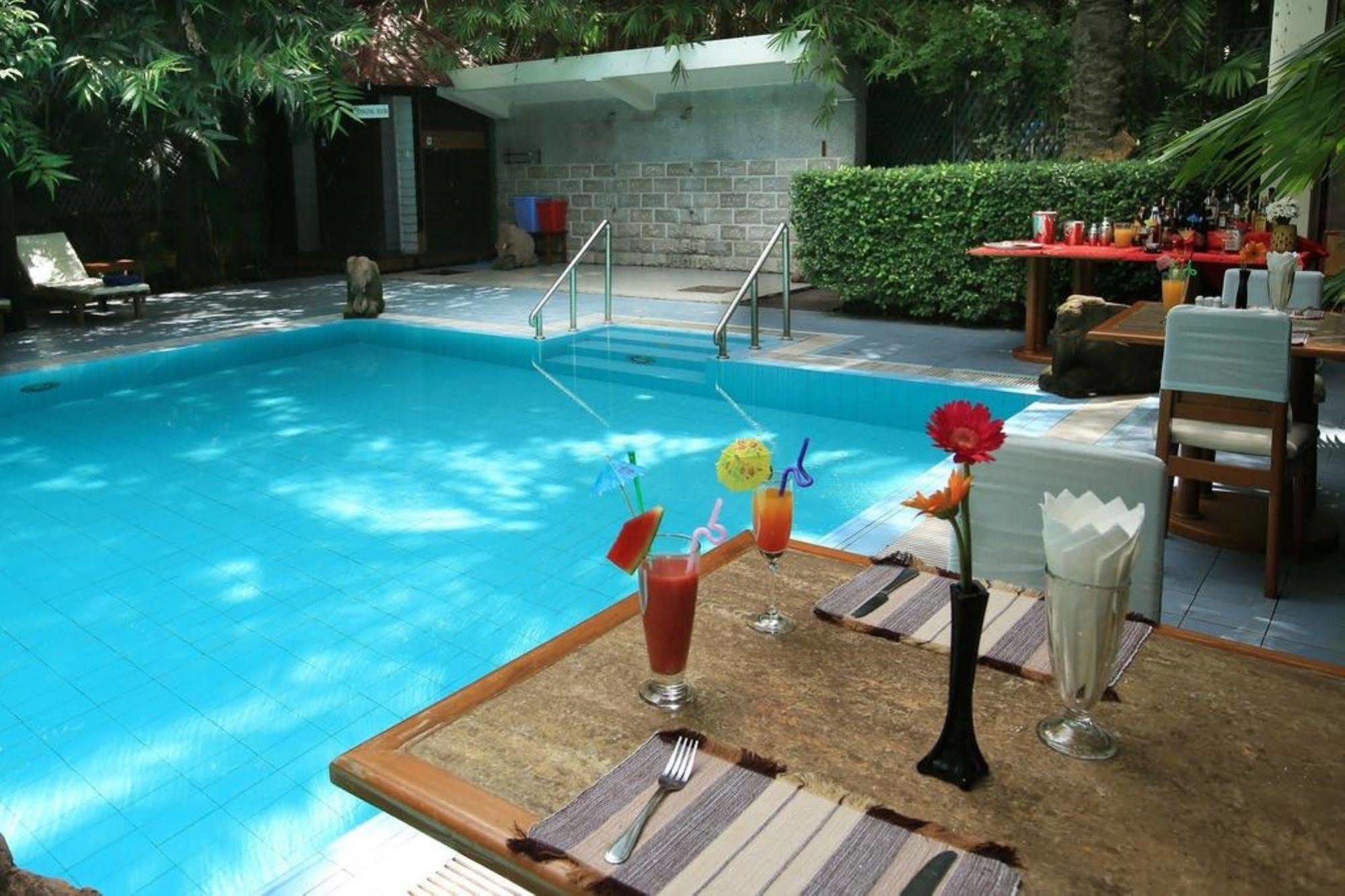 Mandalay City Hotel Eksteriør bilde